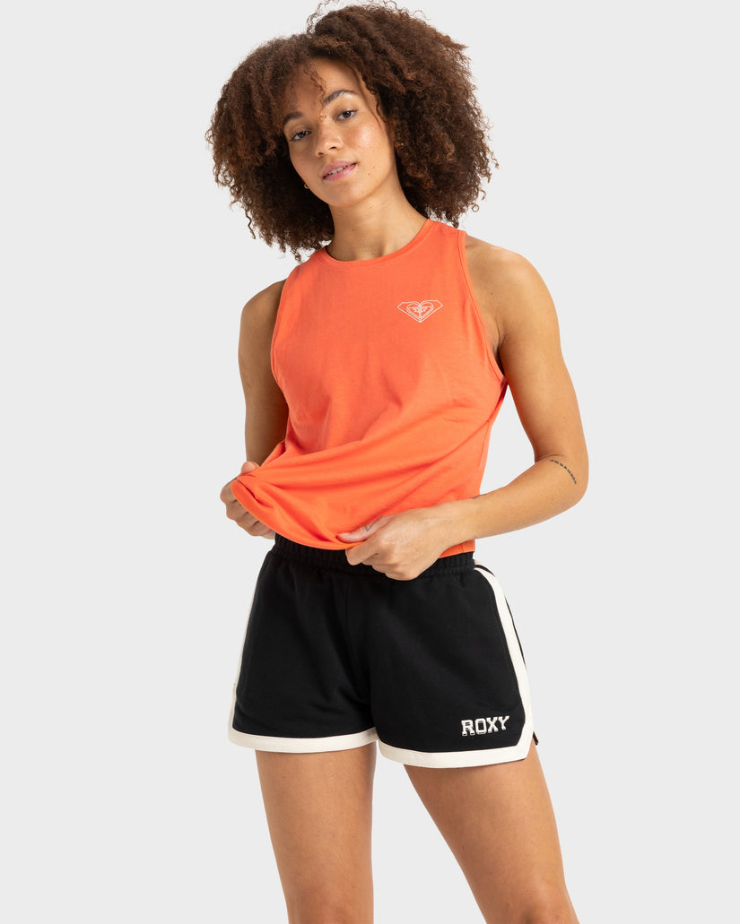 Womens Essential Energy Scallop Shorts