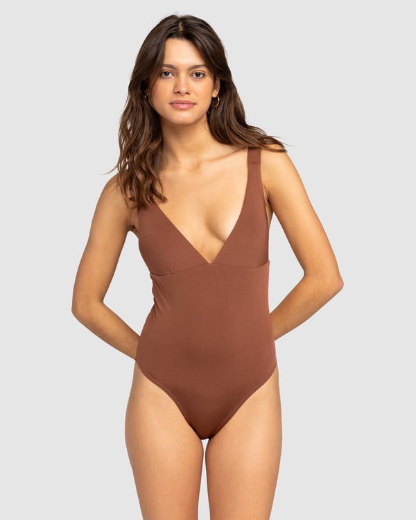 Womens Silky Island High Leg One Piece Swimsuit