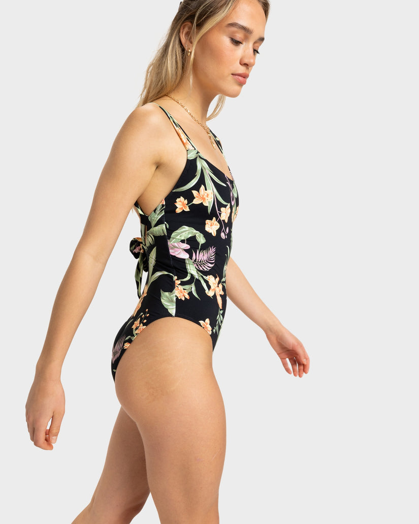 Womens Pt Beach Classics One Piece Swimsuit